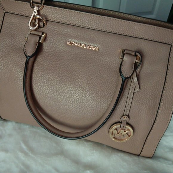 MICHAEL KORS COLLINS SATCHEL - Picture 10 of 10
